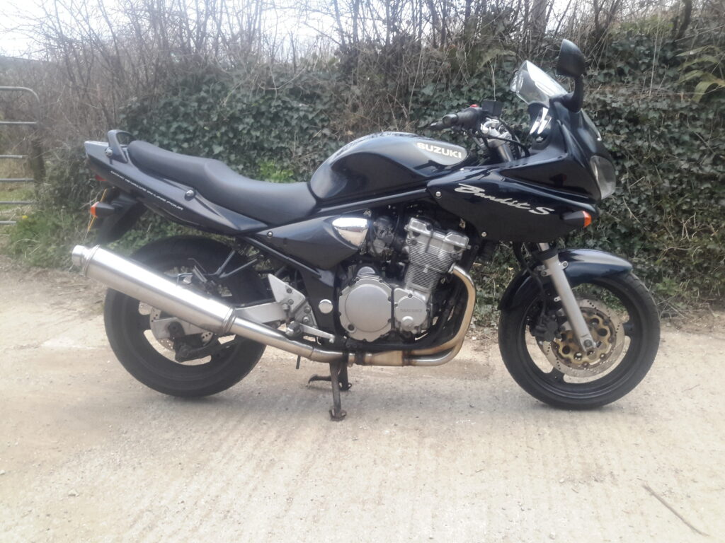 suzuki bandit 650 Suzuki Bandit 650 - motorcycle delivery swindon