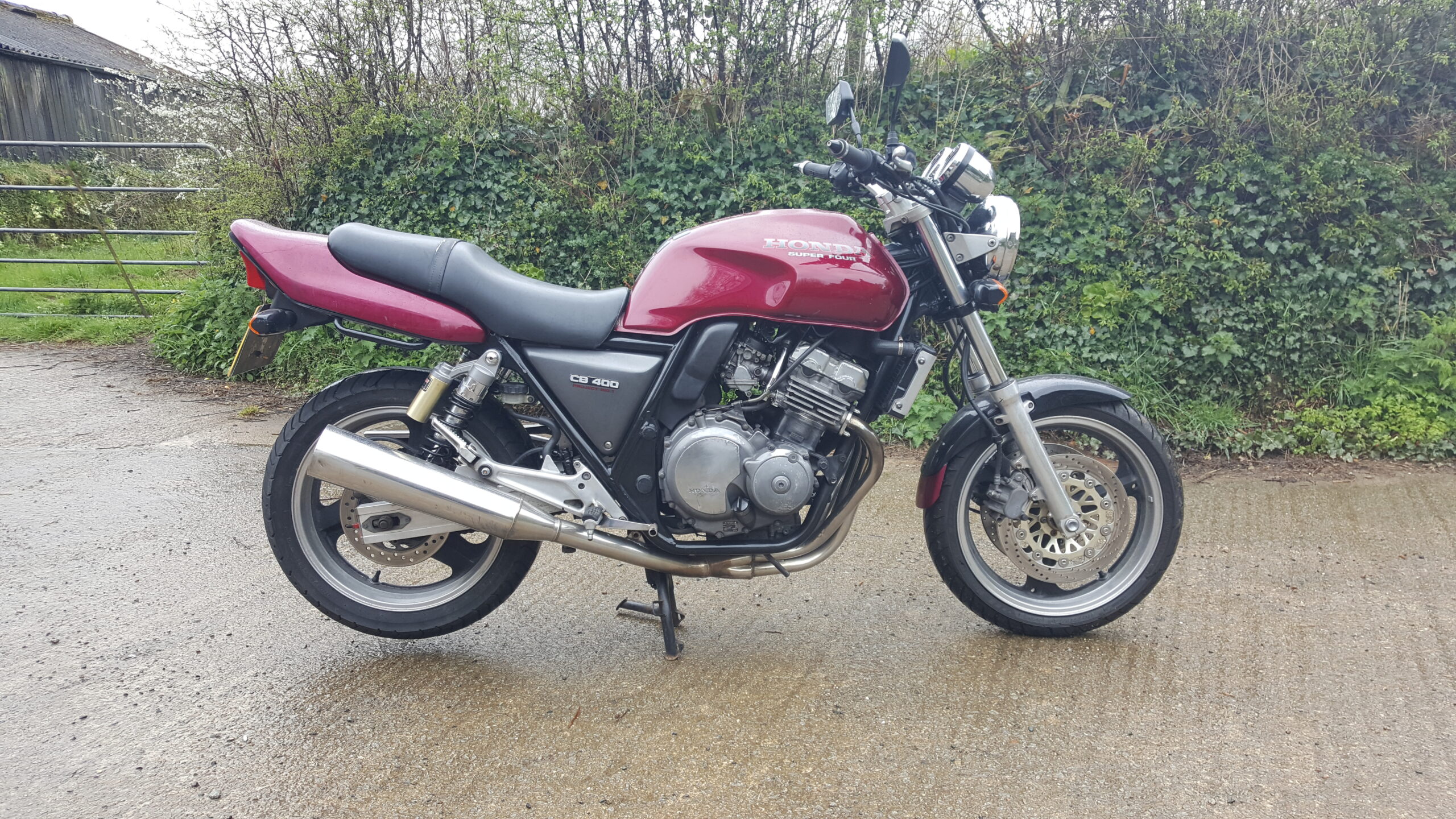 Honda CB400